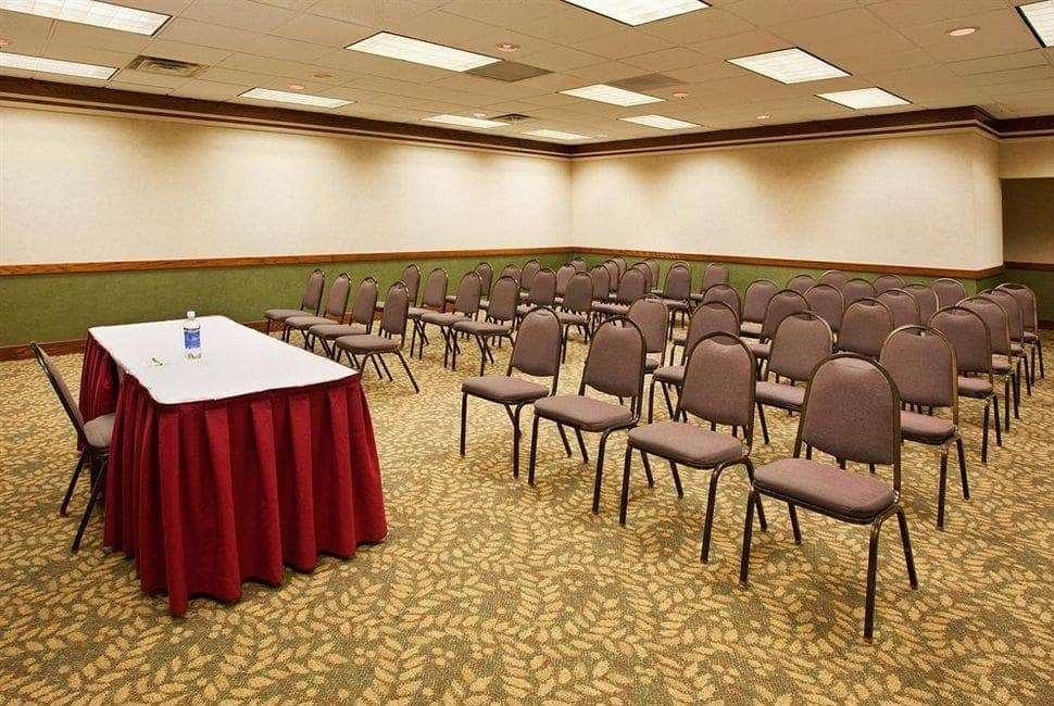 Baymont Inn & Suites Marietta Facilities photo